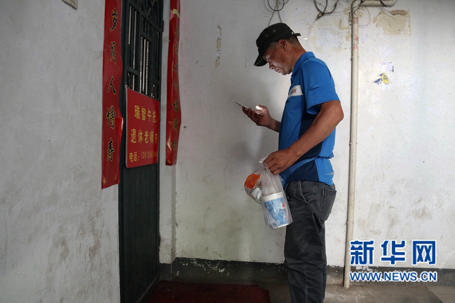 鄭州:高溫下的勞動者們