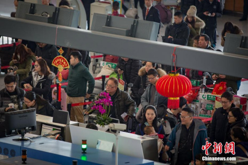 YψD125գÿϾڇHCkǙCm(x)<a target='_blank' href='http://www.chinanews.com/' _fcksavedurl='http://www.chinanews.com/'><p class=