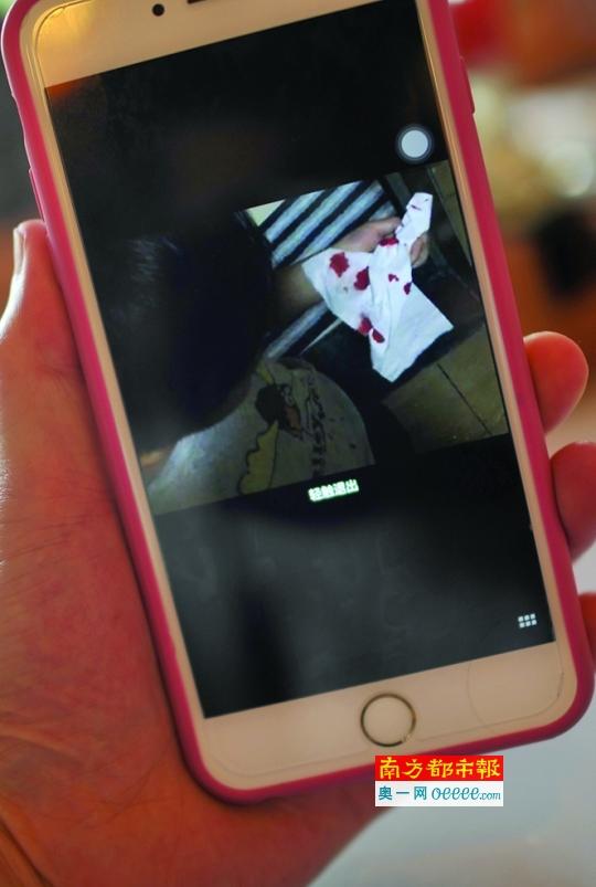 廣東一幼兒園多名孩子流鼻血 園方稱(chēng)去年更換跑道