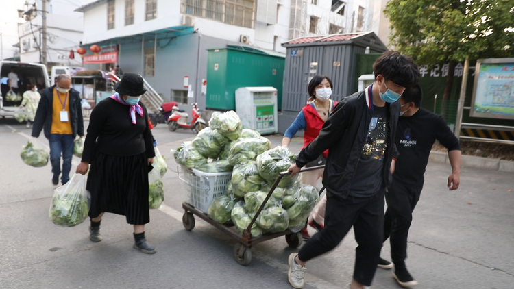 坐高鐵看中國｜我要認真端詳武漢，曾交付熱情與生命的地方